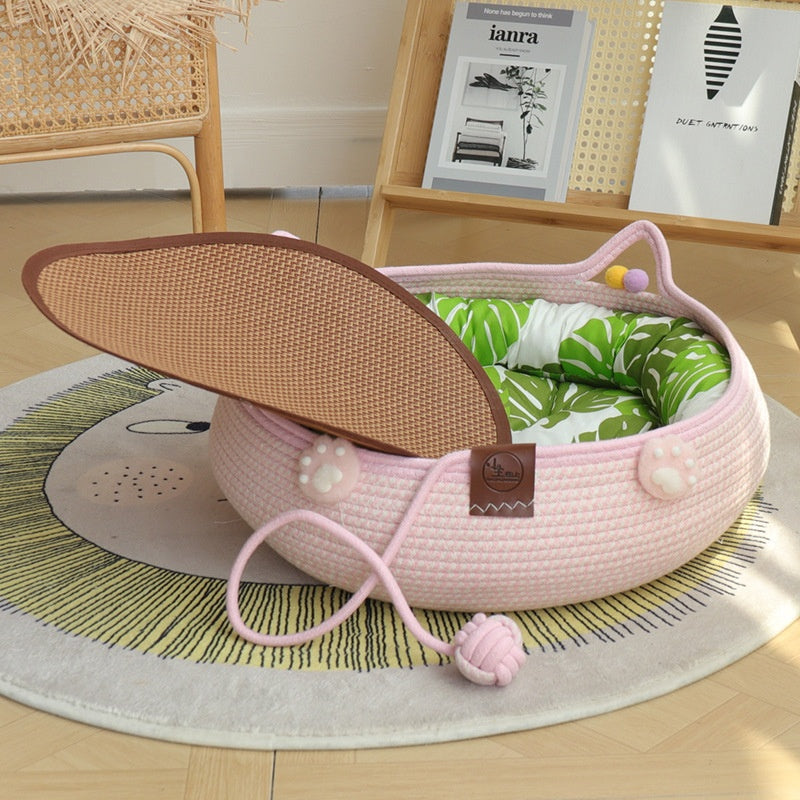 Bamboo Weaving Is Resistant To Scratching Pet Kennels